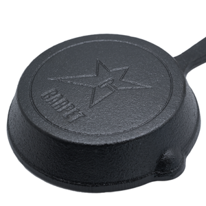 Carpet C-Star Cast Iron Egg Skillet