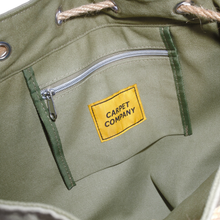 Carica l&#39;immagine nel visualizzatore di Gallery, Carpet Laundry Bag
